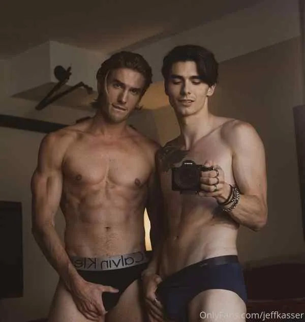 Jeff Kasser – Up-Close and Full Frontal